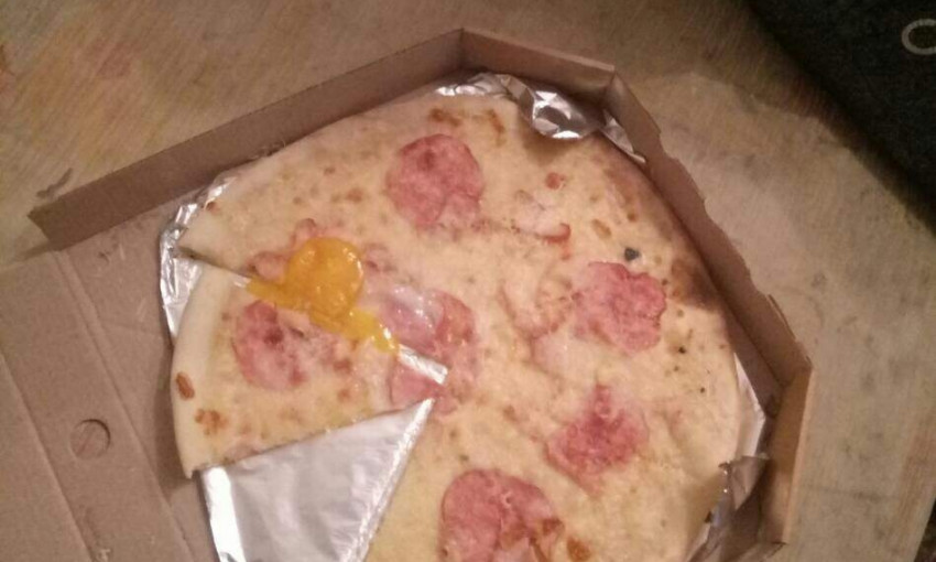 Одесситка пожаловалась на несоответствие реальной пиццы с картинкой в меню доставки