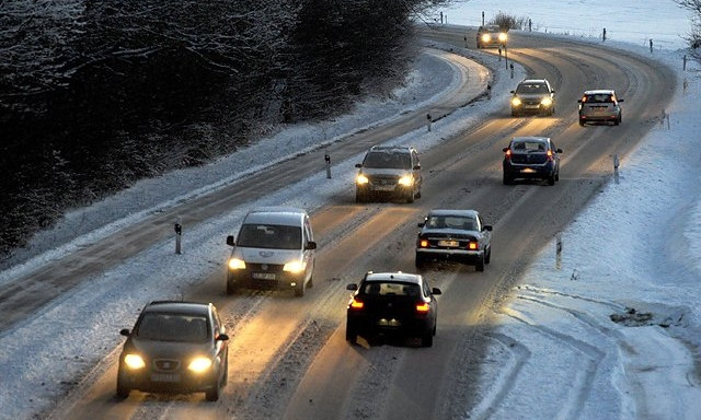 Снегопад - ситуация на дорогах Одессы