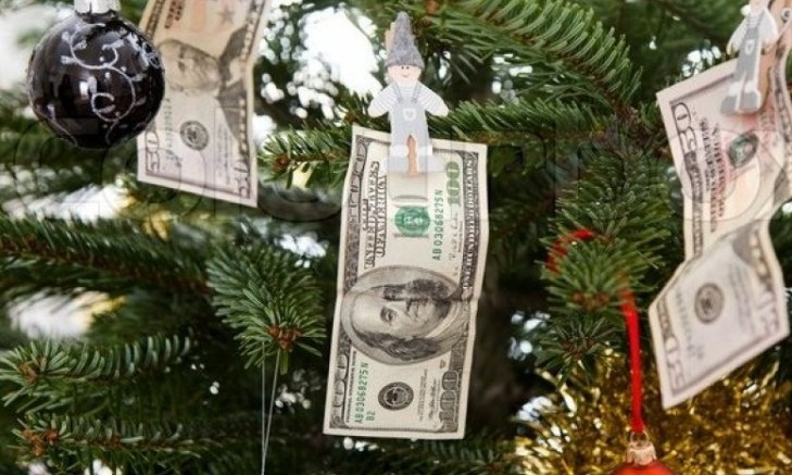 Народные советы: Что нужно, чтобы в Новом году в карманах деньги поселились