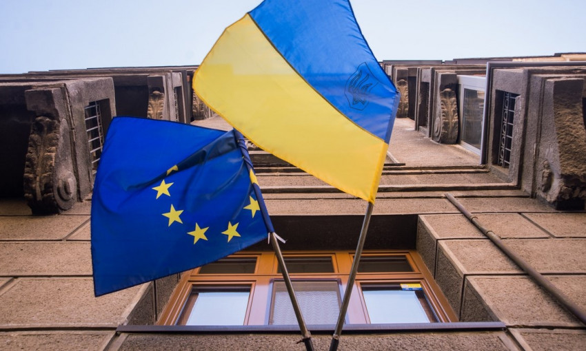 Саммит Украина-ЕС перенесли на другую дату