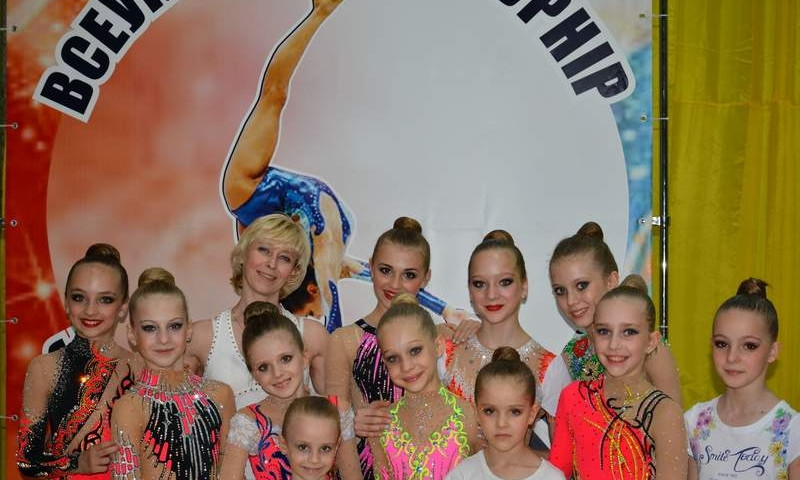 Одесские гимнастки вернулись домой с медалями