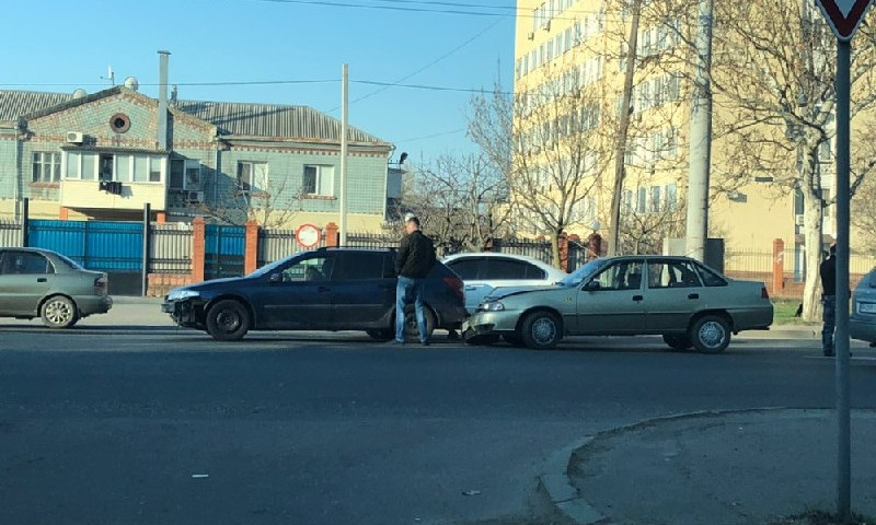 Сегодня утром в Одессе произошла авария с участием иномарок