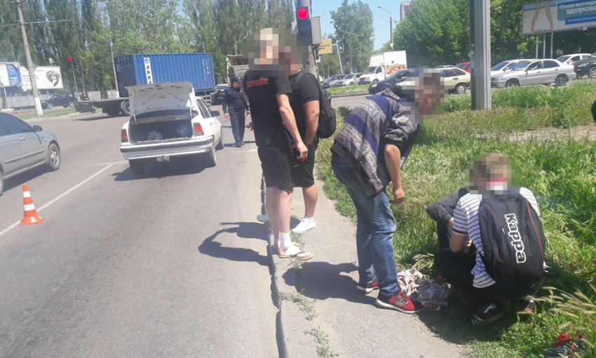Иномарка сбила подростка, пострадавший - в больнице