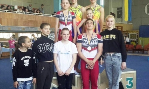 Успешные выступления одесских акробатов и гимнастов
