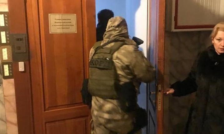 В Одесской области задержали членов банды "экстрасенсов", вооруженных автоматом