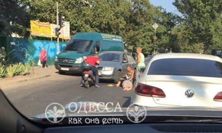 Днём в Одессе сбили пешехода 