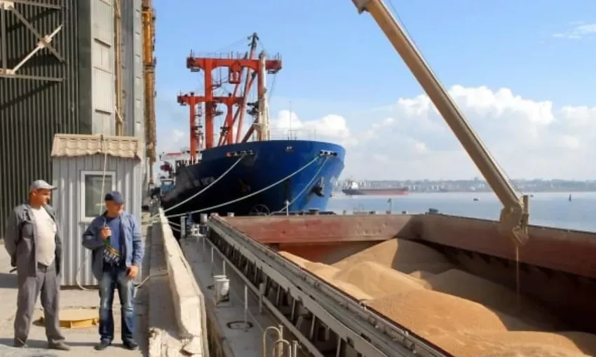 В январе одесские порты покинули меньше всего суден за все время действия "зерновой сделки"