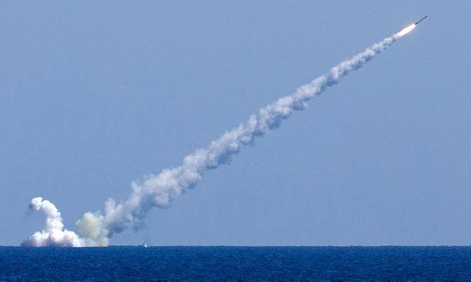 Ночная ракетная атака: на Одещине российская ракета прилетела в объект критической инфраструктуры