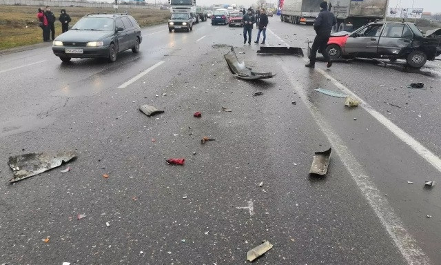 В Одессе столкнулись пять автомашин