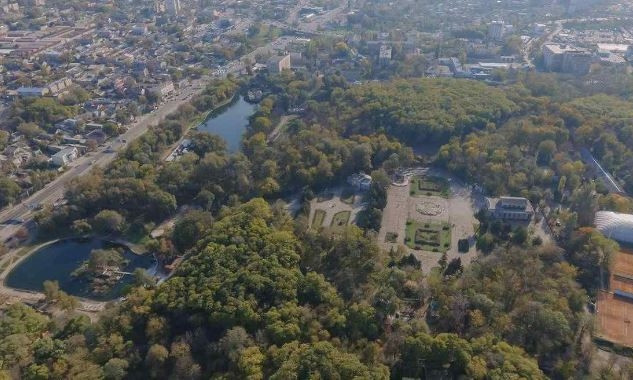 Один из самых старинных парков Одессы обещают привести в порядок к лету