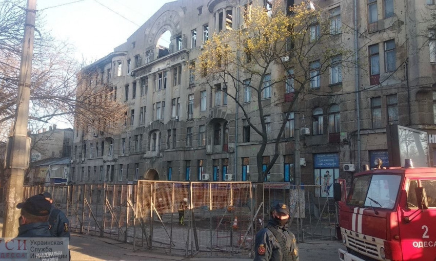 В здании колледжа на улице Троицкой, снова горело