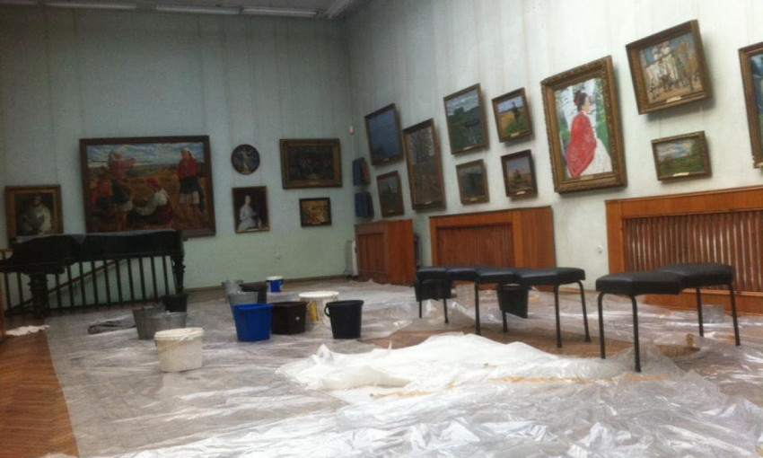 Одесский художественный музей остаётся без директора и без ремонта