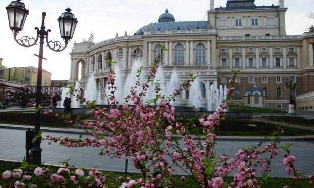 К 10 апреля Одессу украсят цветами