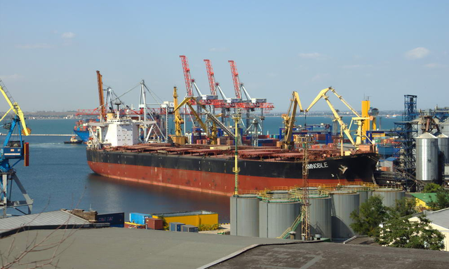 Порт Черноморска может привлечь иностранные инвестиции 