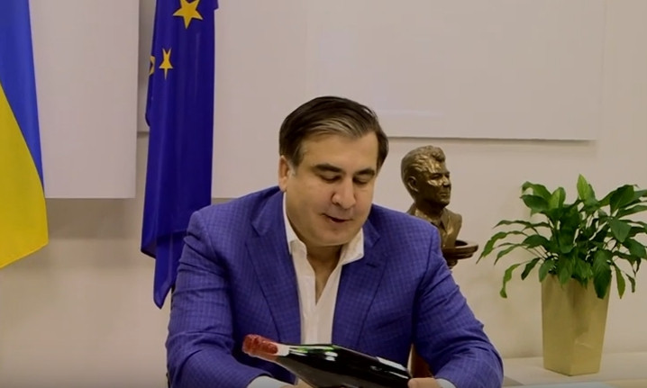 Винодел Кристоф Лакарен побывал в штабе РНС у Михеила Саакашвили
