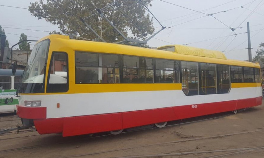 В Одессе продолжают строить трамваи