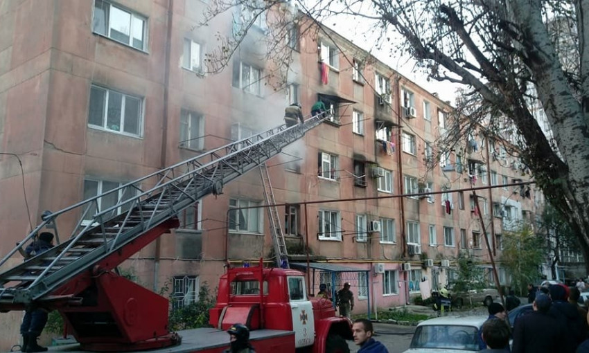 На Балковской вечером случился пожар в 5-этажном доме