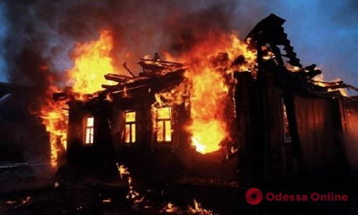 В Белгород-Днестровском районе произошел пожар: пострадал владелец дома