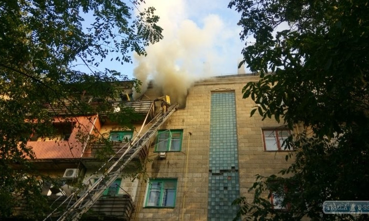 Из-за пожара в Рени пострадали жильцы всего дома