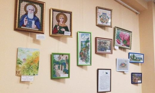 Любители декоративно-прикладного искусства из Одессы, Николаева и Херсона демонстрируют свои вышиванки