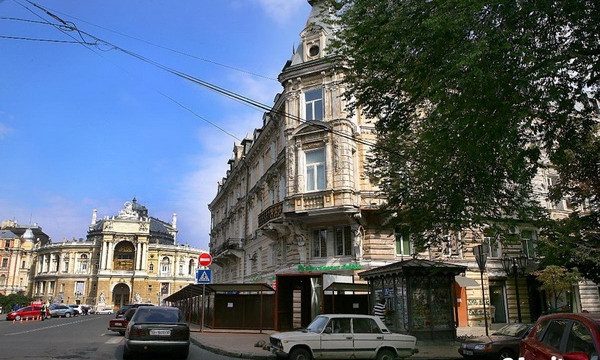 В Одессе приступили к реставрации знаменитого дома Рено