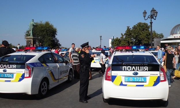 В Одессе задержали шестерых кавказцев, находившихся в розыске