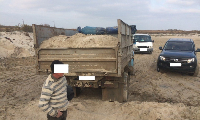 Незаконная добыча песка полным ходом идёт в Татарбунарском районе