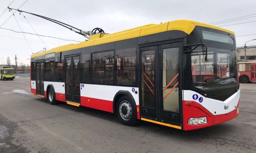 Два одесских троллейбуса временно не ходят из-за обрыва проводов