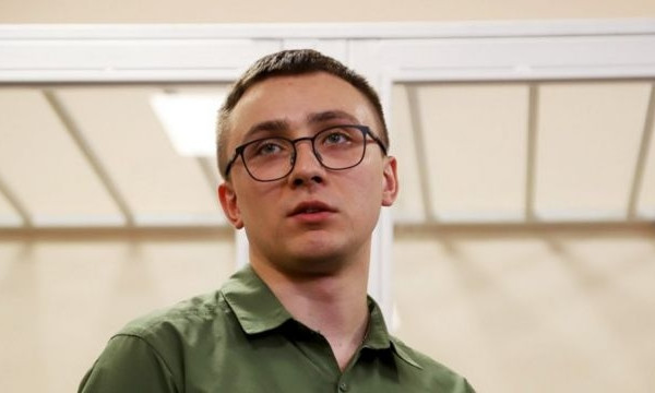 Суд оставил Сергея Стерненко под стражей 