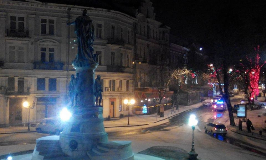 Утренний сюрприз – в Одессе лежит снег