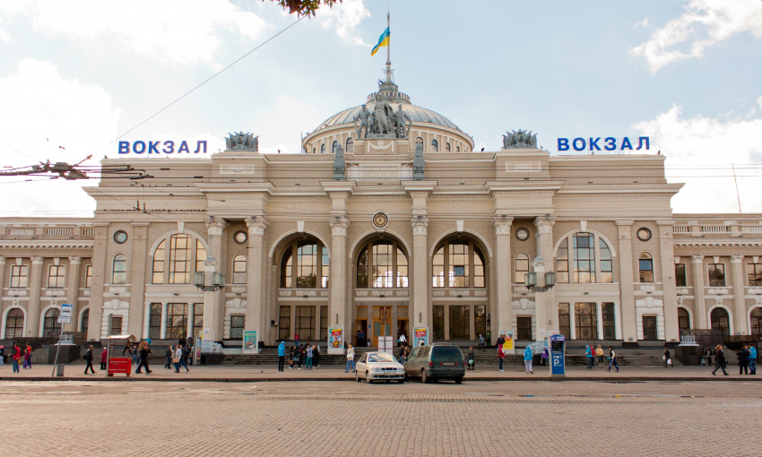 Одесский вокзал оснастят новыми зарядками 