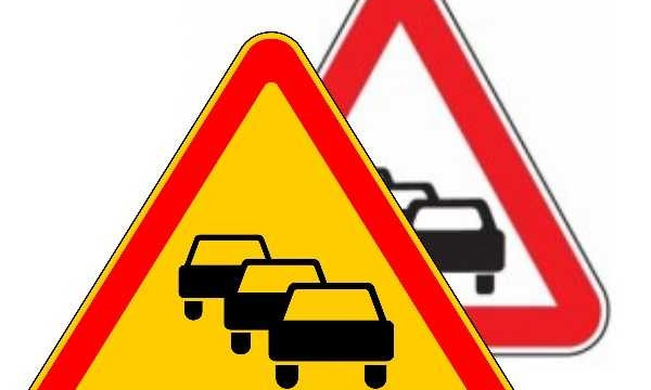 Одесситов предупреждают о пробке на дороге 