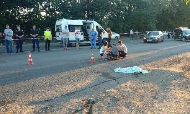 Одесса: женщина за рулём сбила ребёнка насмерть (ФОТО, ВИДЕО)