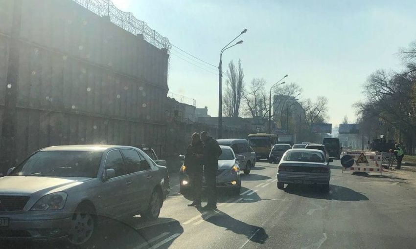 Очередная авария в Одессе: водители иномарок не поделили дорогу
