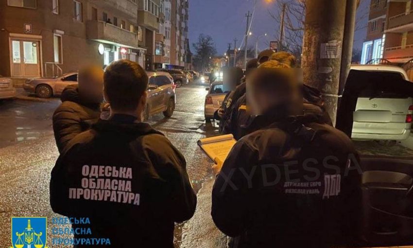 Одесские пожарные «погорели» на взятке: подробности