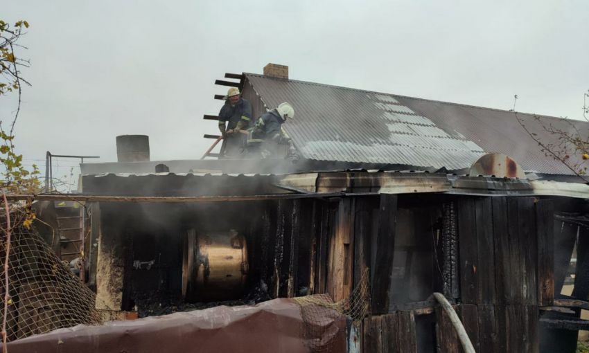 Крупный пожар в Шабо едва не сжёг частный дом
