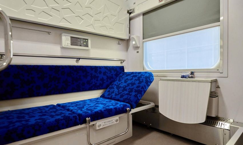 В одесские поезда добавят вагоны для пассажиров с инвалидностью