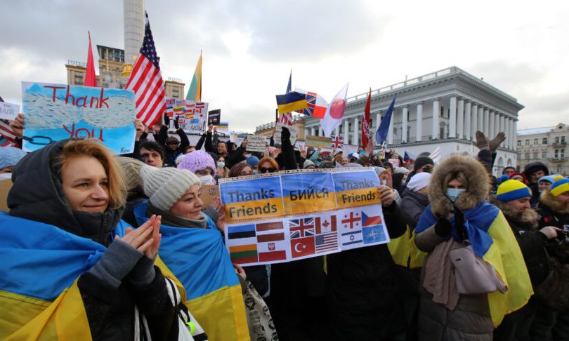 Большинство европейцев считает, что Россия нападет на Украину в 2022 году, - соцопрос