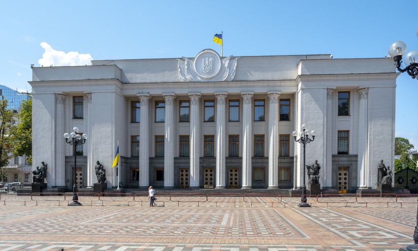 Закон об олигархах: как голосовали одесские народные депутаты?