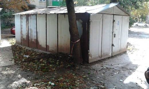 В Одессе планируют снести придомовые гаражи: что появится на их месте