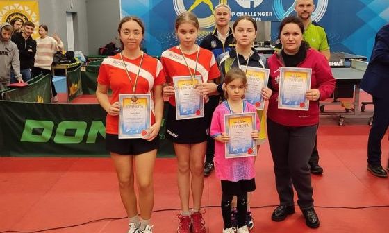 Юные спортсменки из Одесской области заняли третье место на всеукраинском турнире по настольному теннису